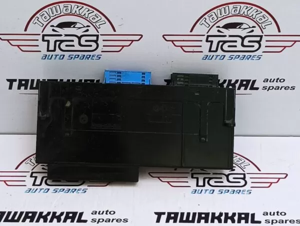 2007-2008 BMW E90 3 series Body Control Module BCM 6135 9134480