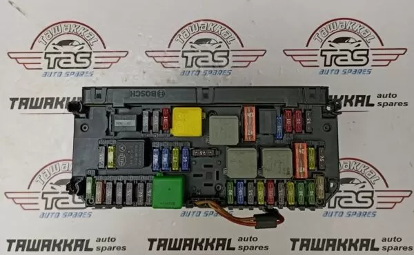 Mercedes Benz C E Class W204 W212 Fuse Box Control Module A2129008007 / A 212 900 80 07 - Image 4