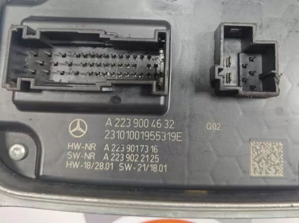   MERCEDES-BENZ GLC HEADLIGHT BLASTER DIGITAL LED CONTROL UNIT A2239004632 22-24 - Image 5