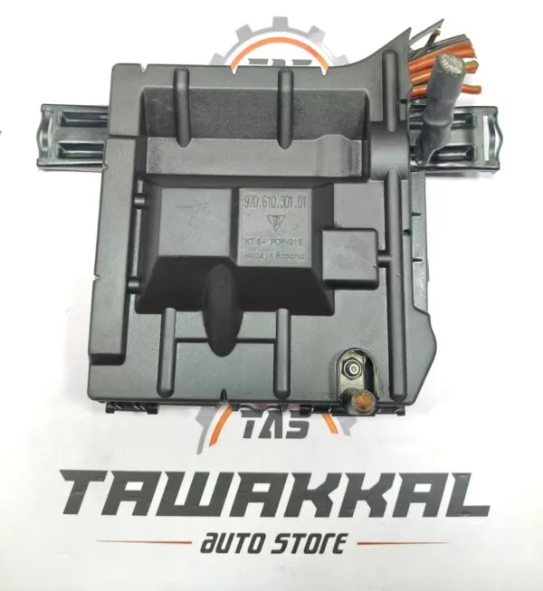  PORSCHE PANAMERA BATTERY DISTRIBUTION RELAY JUNCTION FUSE BOX 97061030101 10-16