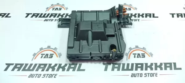  PORSCHE PANAMERA BATTERY DISTRIBUTION RELAY JUNCTION FUSE BOX 97061030101 10-16 - Image 2