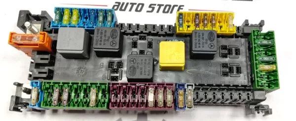 MERCEDES-BENZ GL500 X166 REAR RELAY FUSEBOX JUNCTION BOX A1669063901 12-19 - Image 6