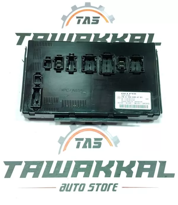       MERCEDES-BENZ GL350 X164 FUSEBOX BCM BODY CONTROL MODULE A1644404701 2006-2012